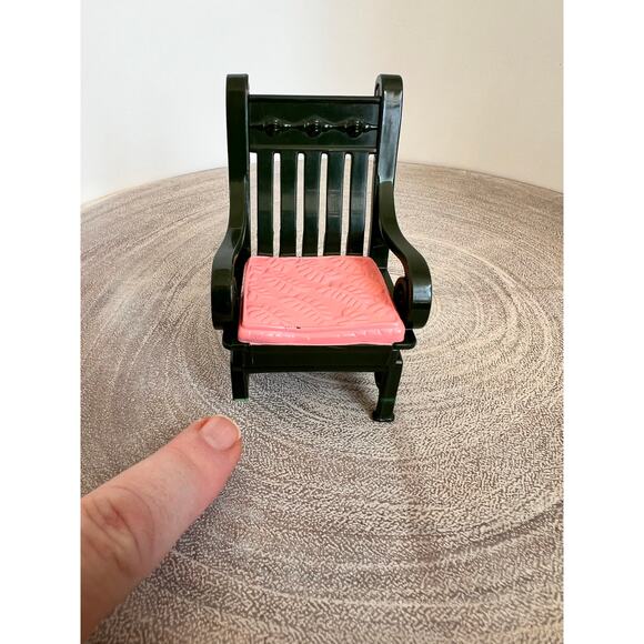 Fisher-Price Loving Family Dollhouse Patio Table, Chair and Lounger *Read - Picture 10 of 15